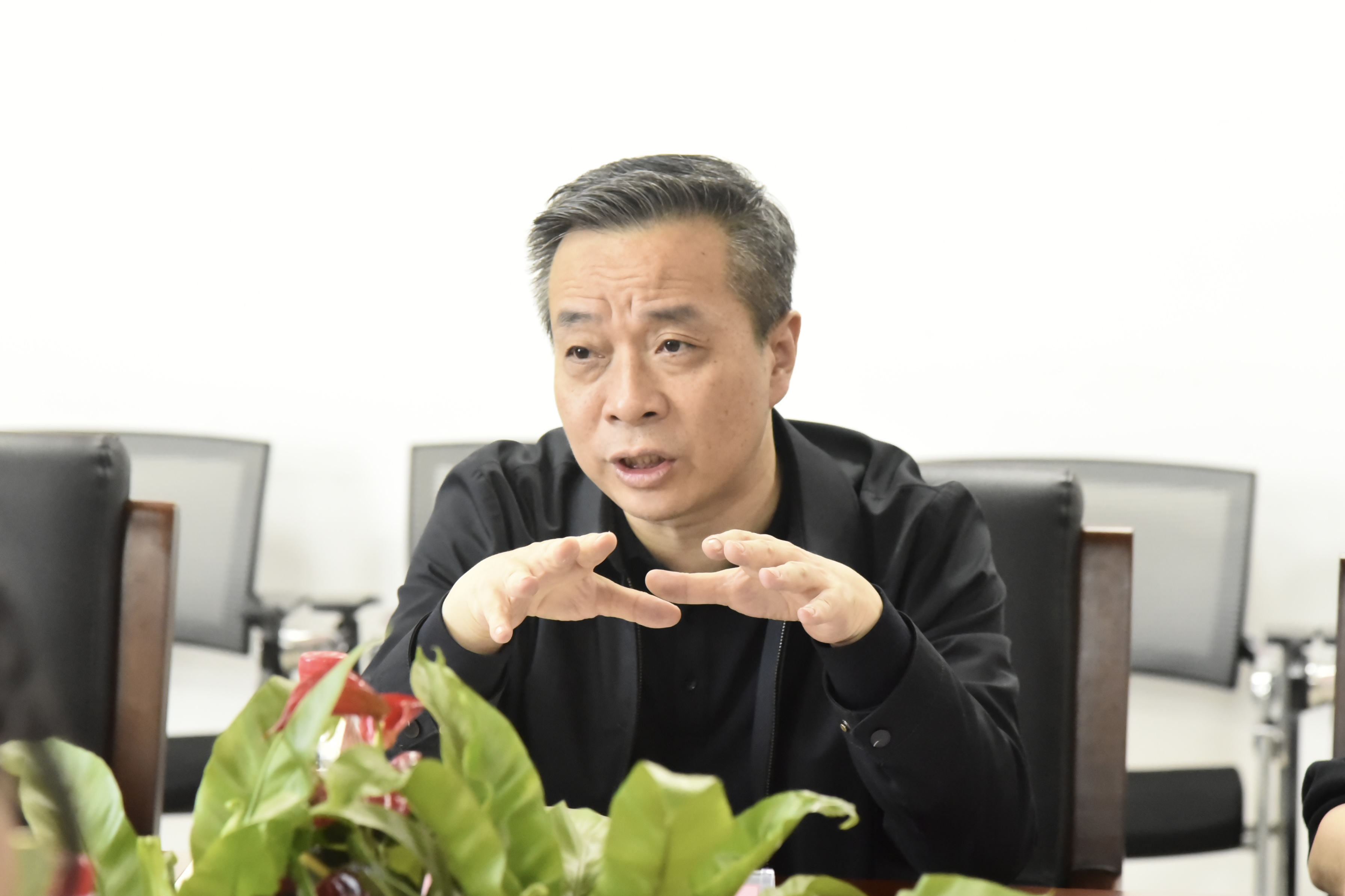 图1-康震副校长一行赴做爱视频
开展做爱视频-夫妻做爱视频-视频做爱工作调研.JPG
